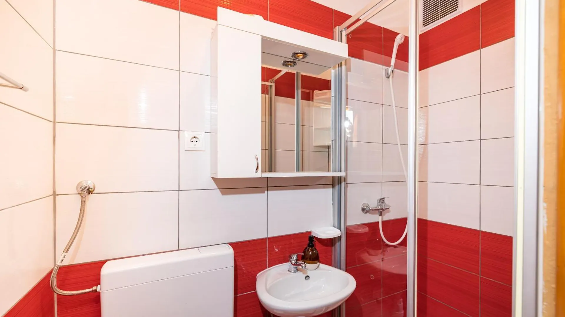 Studio And 2 Rooms Zadar City Walls 0*,